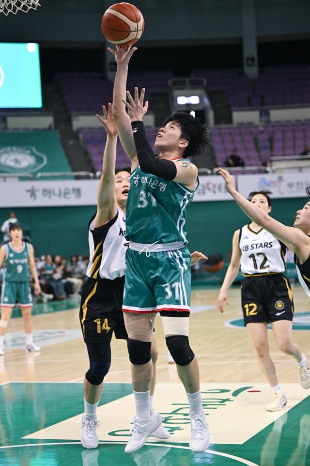 也体现在她